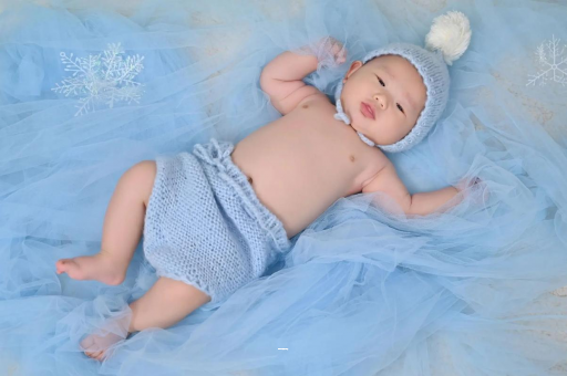 昆山宝宝几个月可以吃饭 昆山宝宝几个月可以吃饭